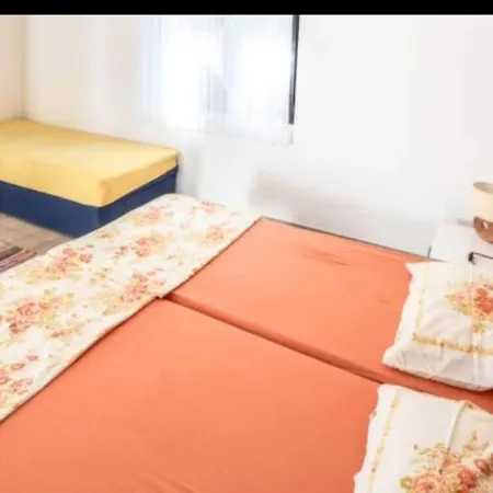 Branka Pag- One Bedroom Upper *