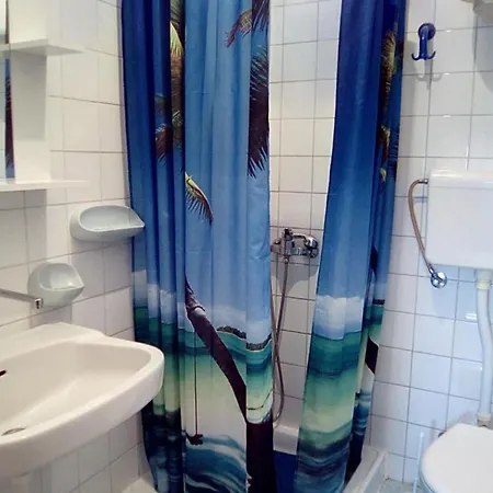 Branka Pag- One Bedroom Upper Apartment *